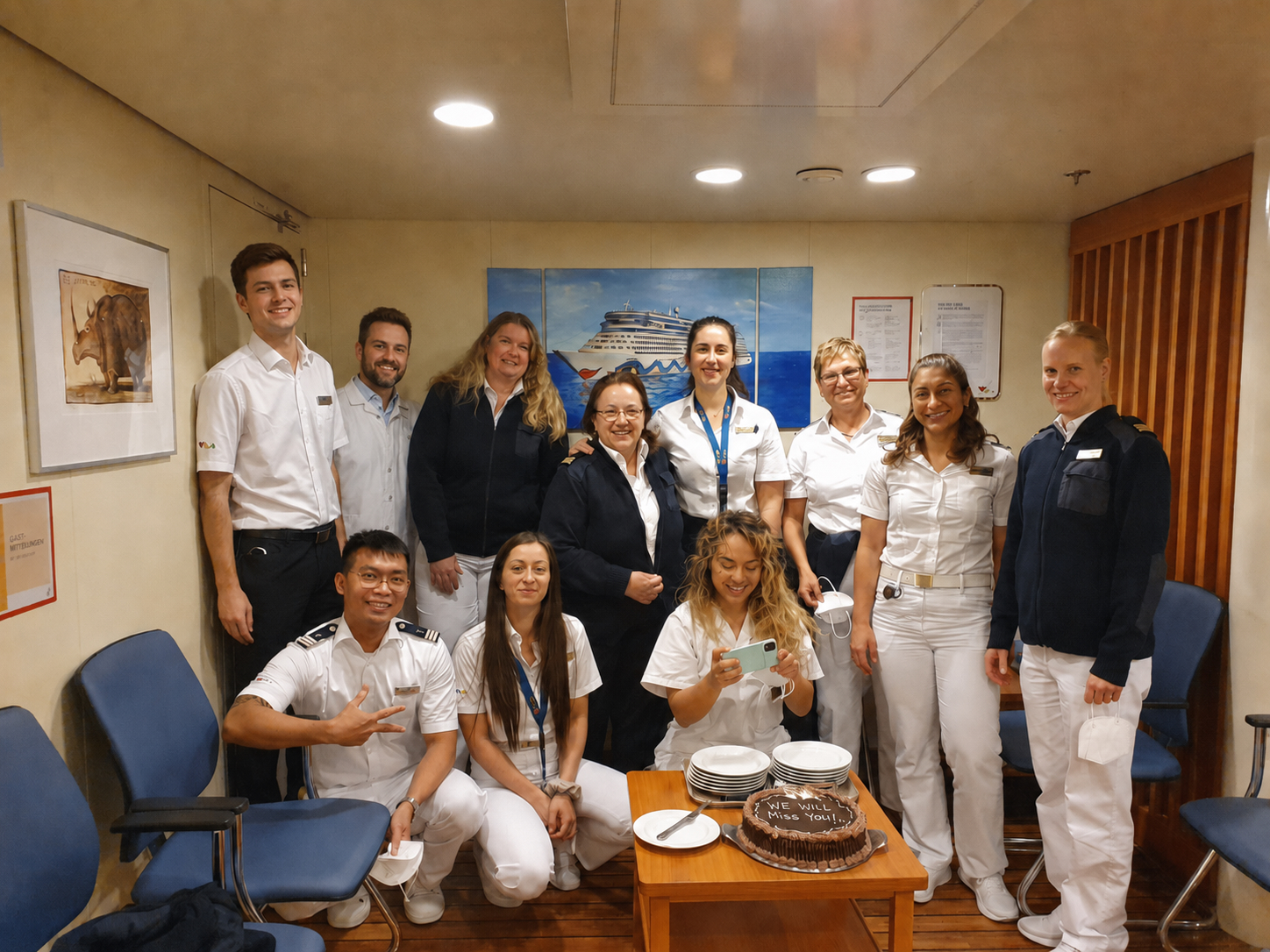 Schiffsarzt und Parmedics im Bordhospital Gruppenbild AIDA Schiffsarzt und Parmedics im Bordhospital